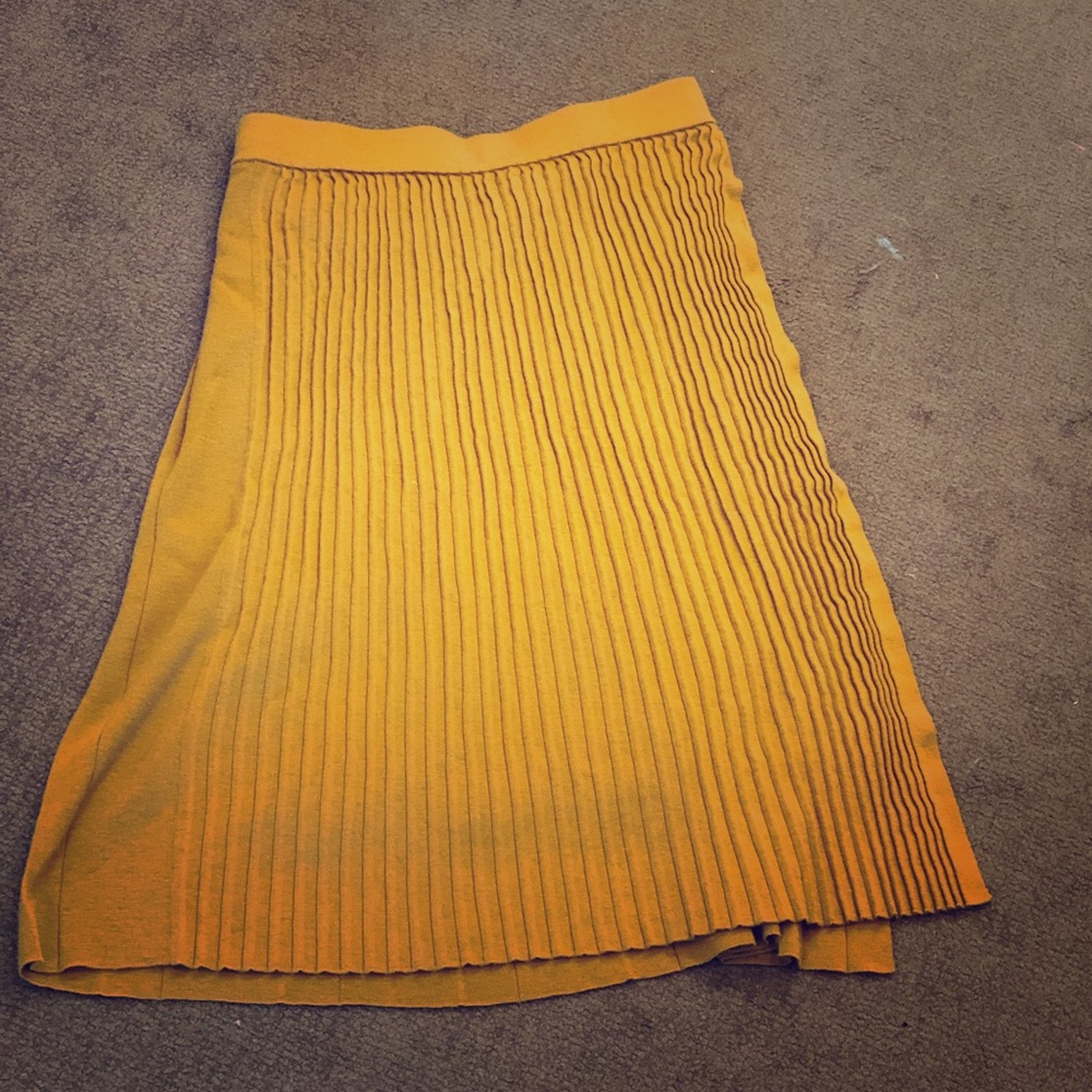 Cacharel mustard colored skirt